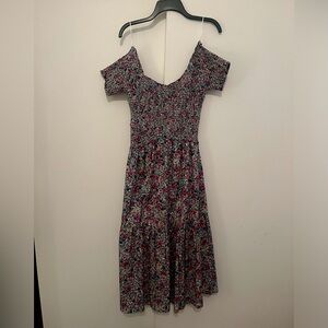 Tuckernuck off the shoulder midi dress never worn